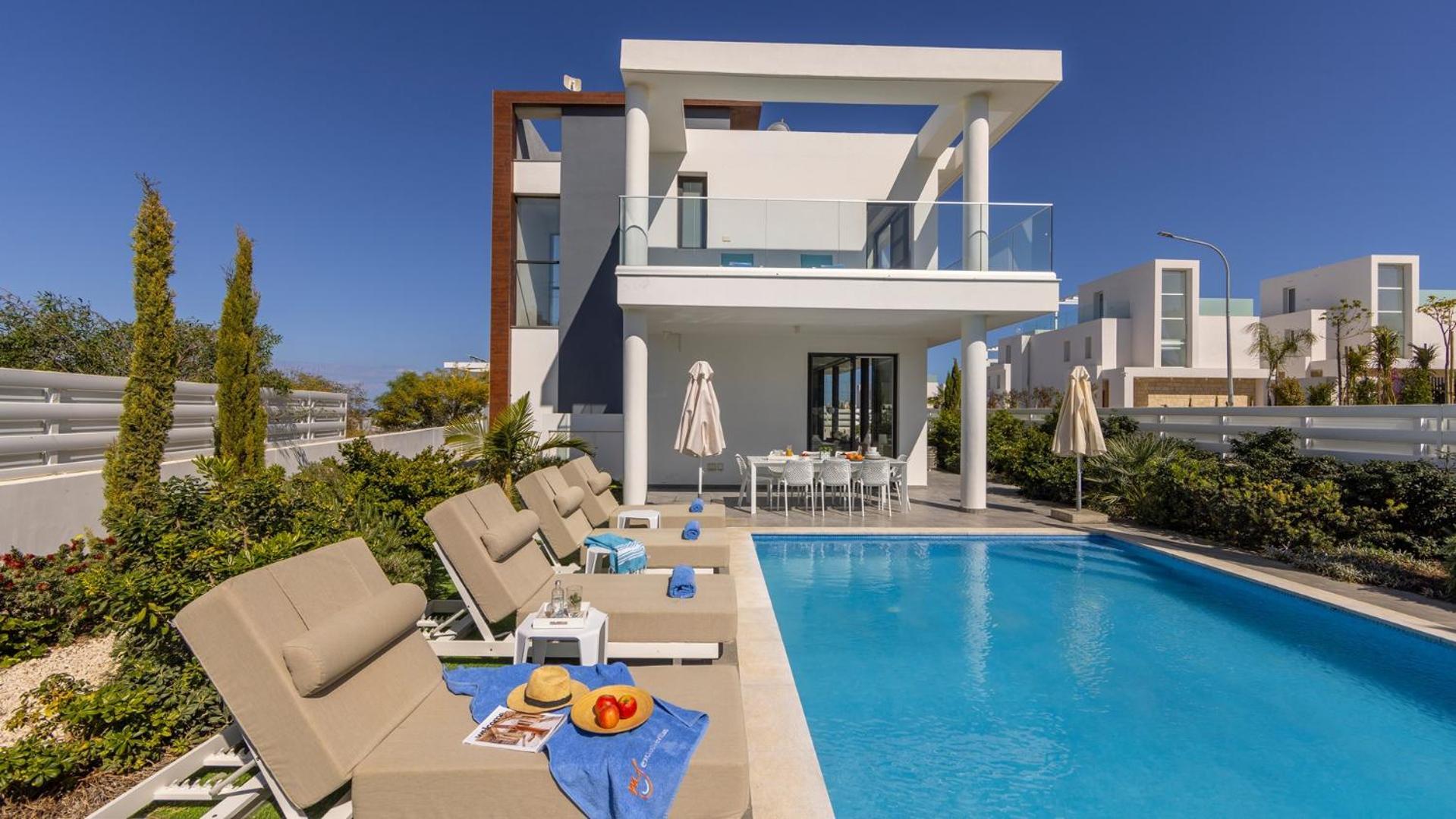 Diamond Villa Protaras