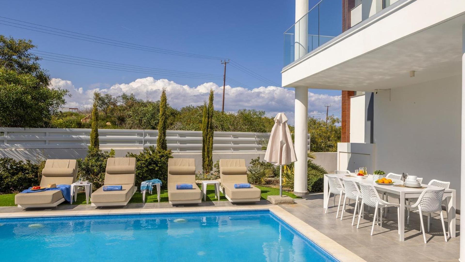 Diamond * Protaras