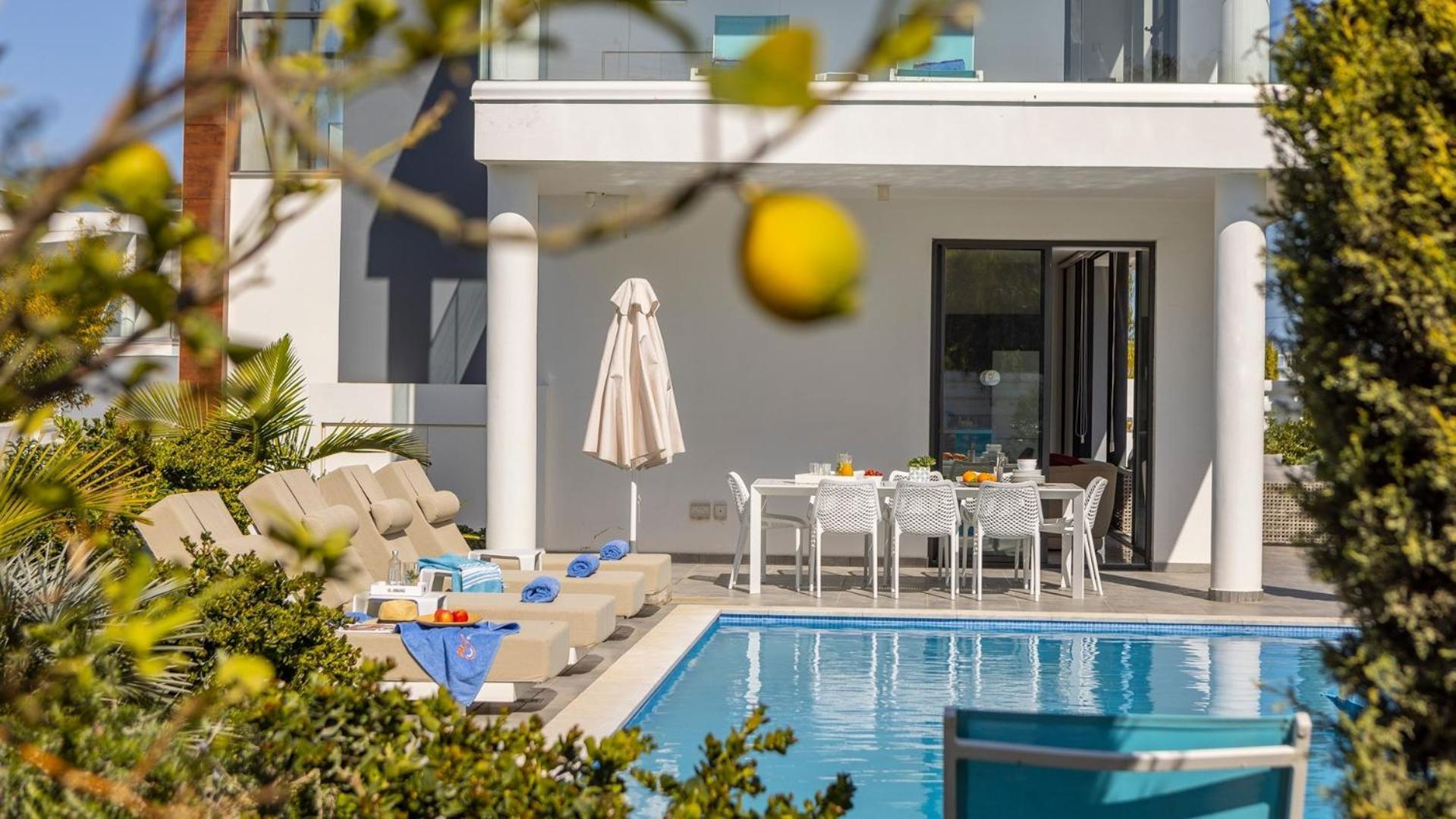 Diamond Villa
