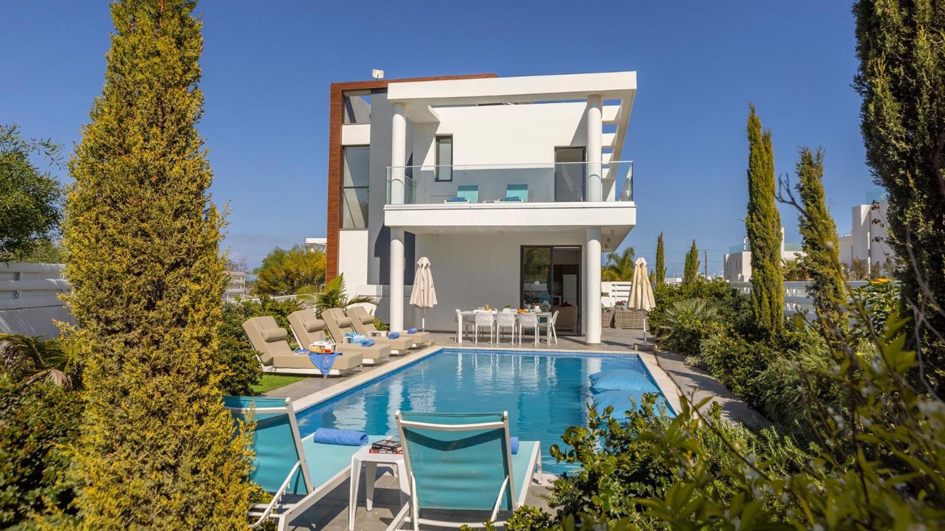 Diamond Villa Protaras