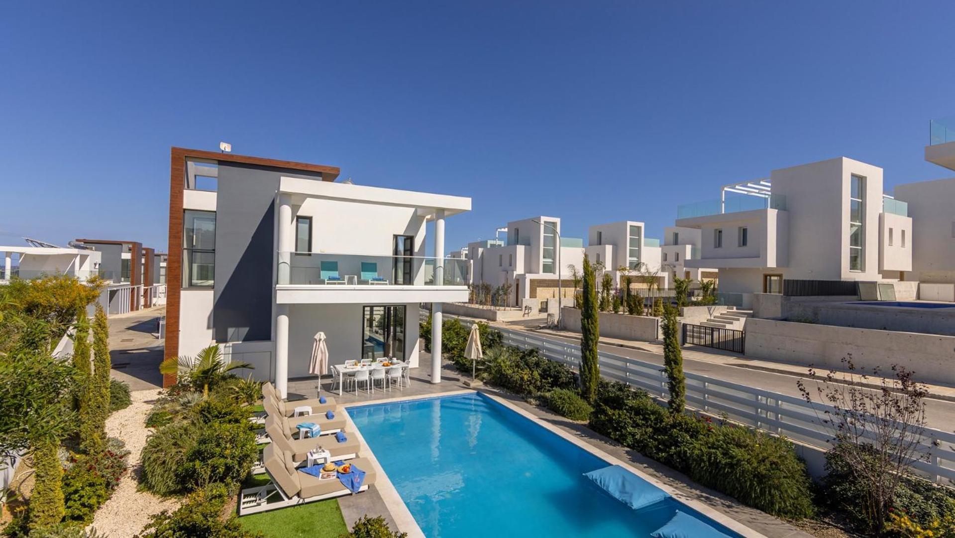 Diamond Villa *