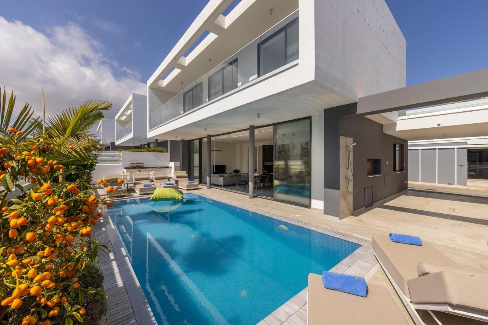 Diamond Villa